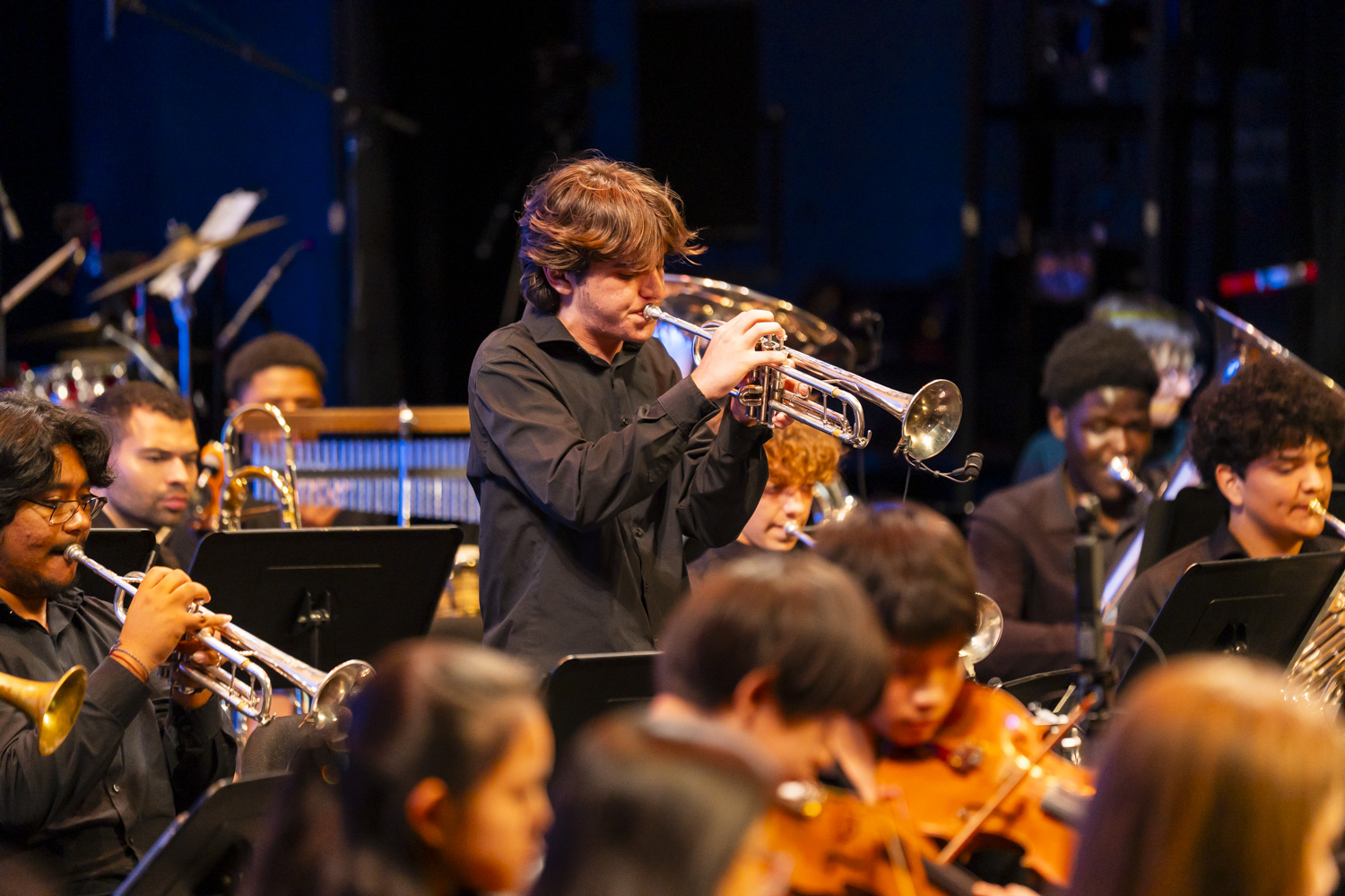 NXT trumpeter Pierre Sendra performing a solo