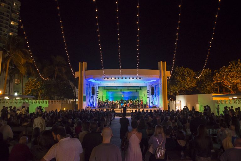 NDE MP S2 1 Alex Markow Photography | Nu Deco Ensemble - A virtuosic and eclectic orchestra that creates genre-bending and collaborative musical experiences